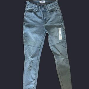 Levi's Women's Skinny Jeans in Light Blue